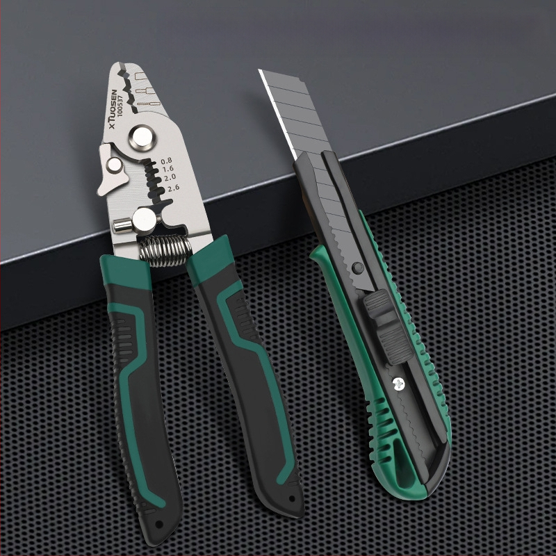 Višestruki alat za optička vlakna – uklanjanje izolacije, hvatanje, rezanje i oblikovanje, s oštrim vrhom