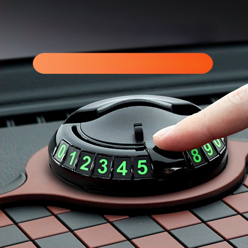 Automobilio neslystantis kilimėlis su šachmatų raštu, telefono laikiklis ir saugojimo kilimėlis prietaisų skydelyje; PVC medžiaga, pritaikymas, logotipo spausdinimas