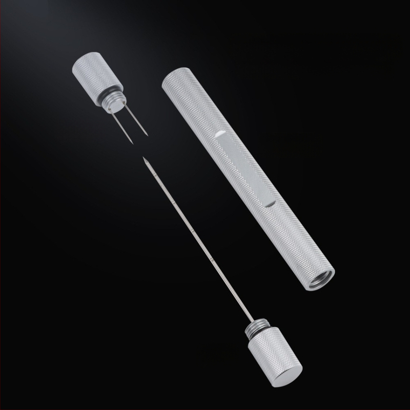 Cigarešu urbšanas instruments ar zobainu adatu – alumīnija sakausējums, pielāgojams, minimālists dizains