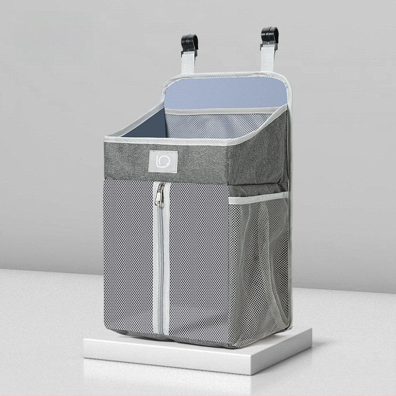 Pakabamas krepšys vaikų kambariui — poliesteris, sieninis laikiklis, daugiafunkcinis organizatorius su karikatūriniu 3D stiliumi