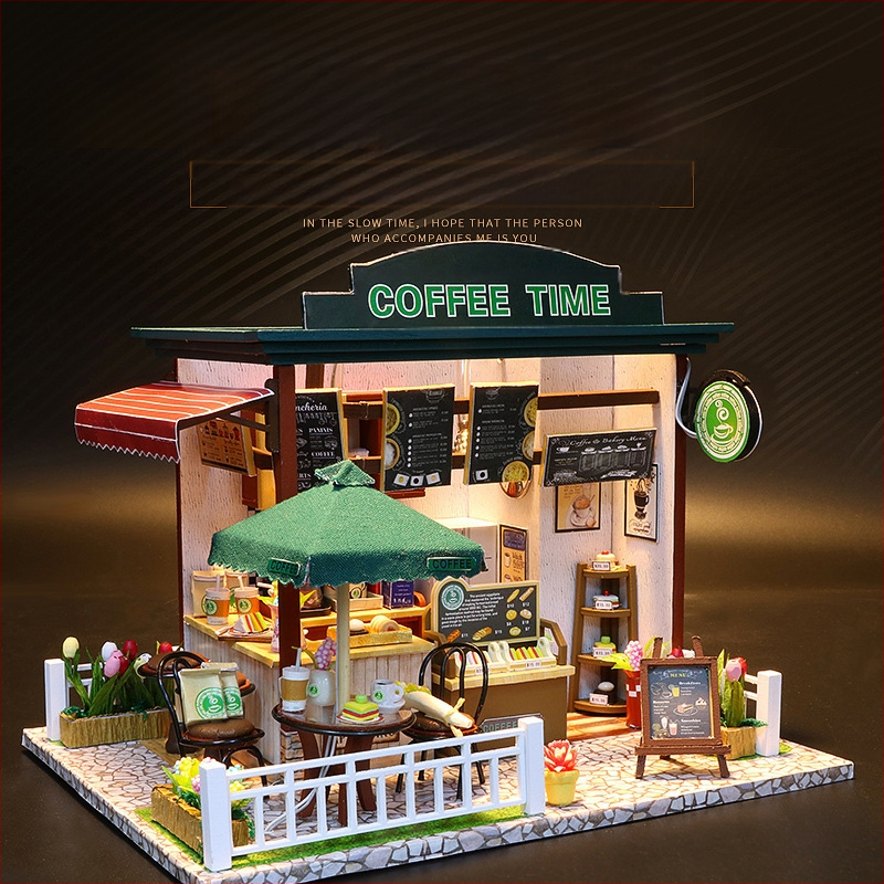 Дървен DIY коттедж модел с електрическа функция и статично оформление