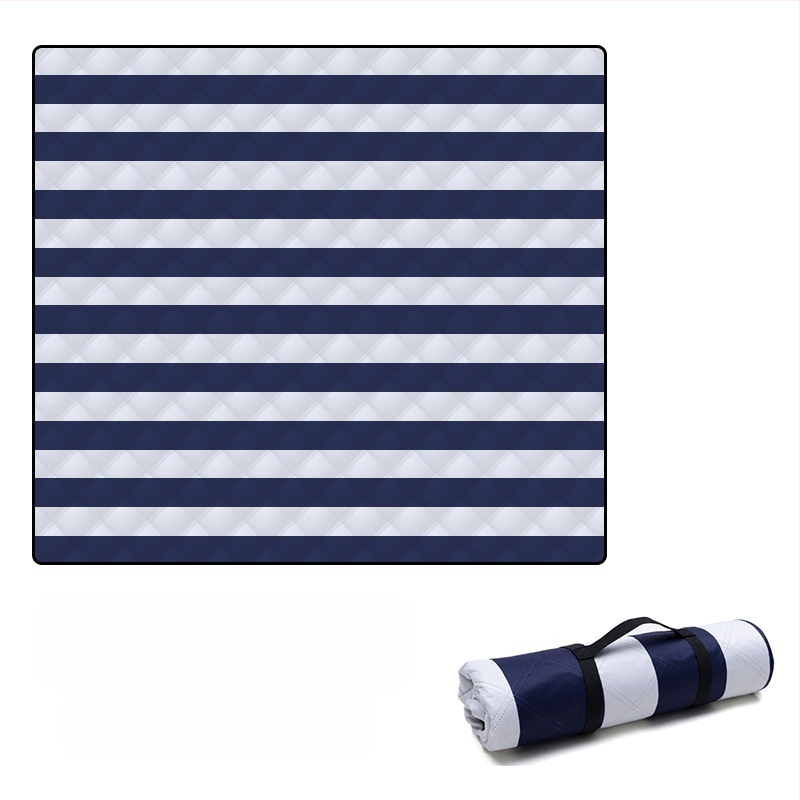 Kempinga piknika paklājs - ūdensizturīgs un mitrumu izturīgs, biezināts, viegli pārnēsājams, mazgājams veļas mašīnā; Materiāls: Chun Yafang; Svars: 900 g; Modelis MTN140; Piemērots vairākām personām