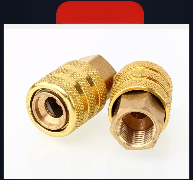 Автомобилен щуцер за клапан на гума със самозаключваща се дюза, надуваща тръба, манометър за налягането на гумата и удълнител за въздух