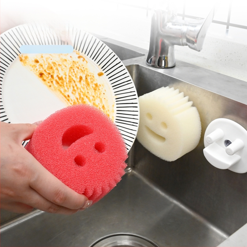 Smaidīgais sūklis tīrīšanai - materiāls: sūklis; svars: 6 g; piemērots katliem un bļodām; izlaists 2024