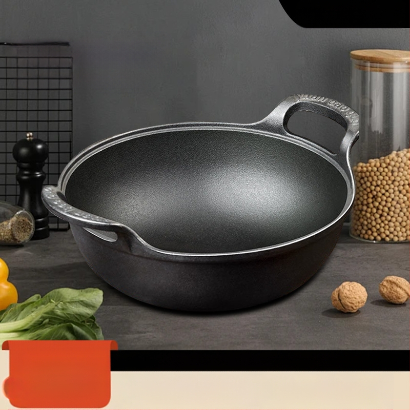 Geležinis wokas su dviejų rankenėlių, be dangos, mediniu dangteliu