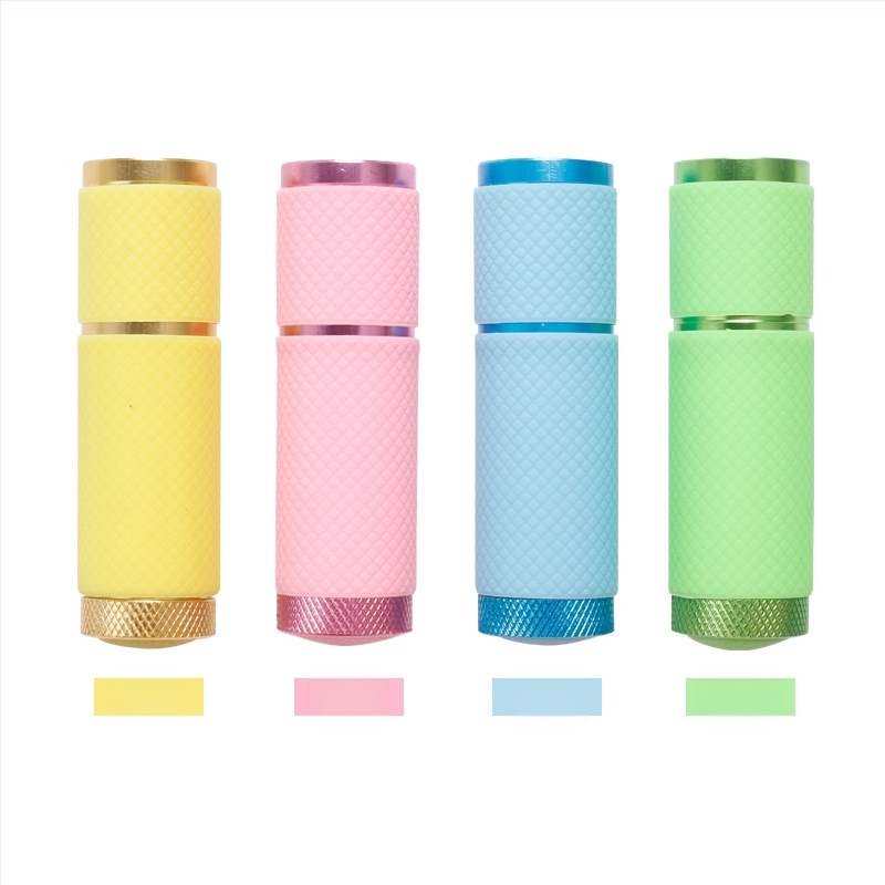 LED μίνι λαμπτήρας νυχιών για gel polish – γρήγορο στέγνωμα, φορητός φωτοθεραπευτικός λαμπτήρας; Μοντέλο: Flashlight lamp; Μάρκα: Today`s Show; Προέλευση: Yiwu; Καθαρό βάρος: 40 g.