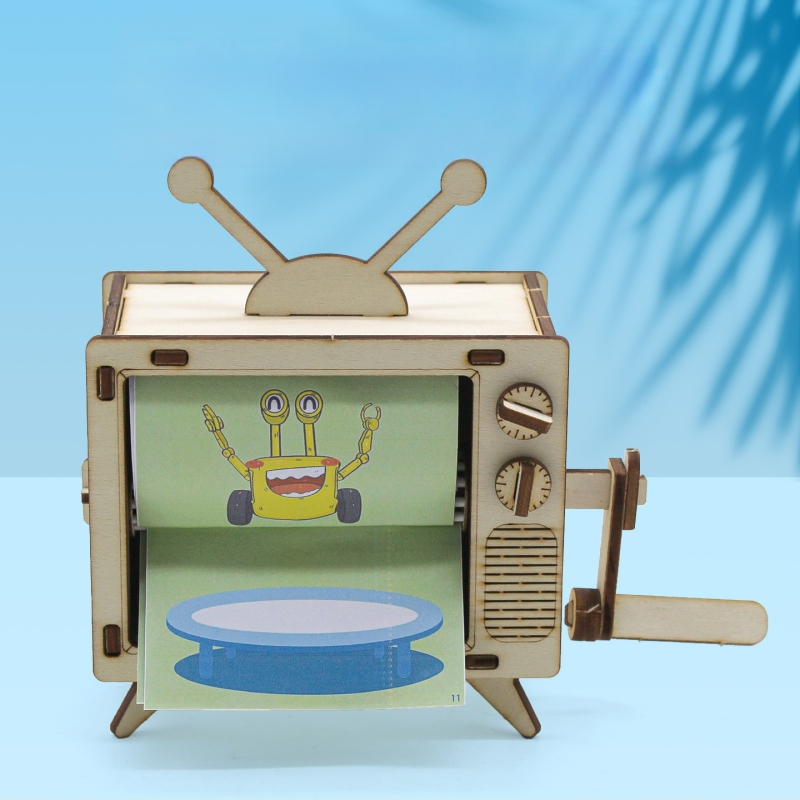 Rokasgriežamā Animācijas Mašīna Nr.1 — DIY STEM Rotaļlieta, Koka Konstrukcija, Vecums 14+