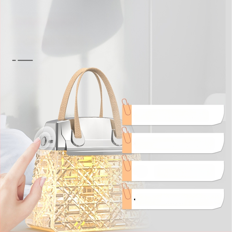 Drėkintuvas namams ir biurui — USB stalinis su krištolo korpusu, 1 rūko išėjimas, vandens bakas <0.5 L, aprėptis 21–30 m², atmosferos lemputė