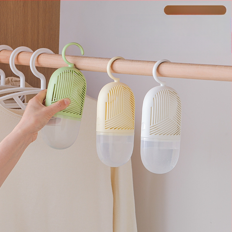 Vješivi desikant za garderobu s kalcijevim kloridom — apsorber vlage za spavaće sobe i garderobu, u kutiji 100 kom., 209 g po komadu