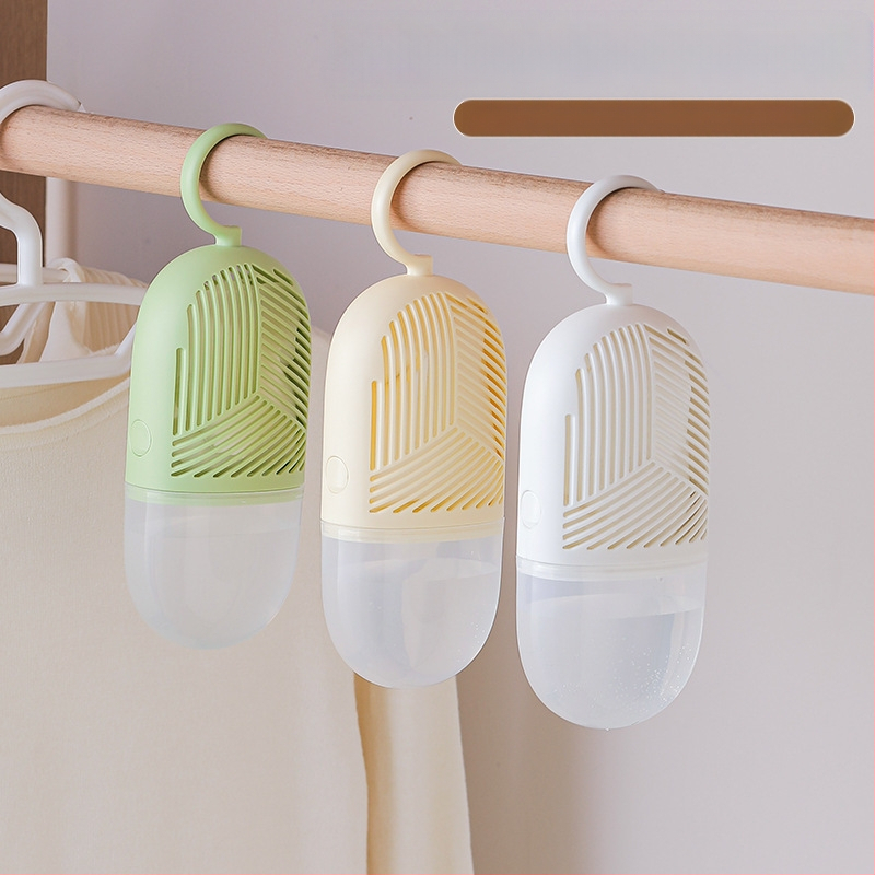 Vješivi desikant za garderobu s kalcijevim kloridom — apsorber vlage za spavaće sobe i garderobu, u kutiji 100 kom., 209 g po komadu