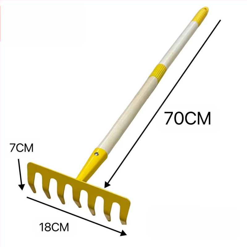 Vaikų kastuvėlių rinkinys smėliui ir sodui – plieninis korpusas, medinė rankena, kastuvėlės galvutės svoris 323 g, tinkamas namų sodo ir lauko žaidimams prie jūros
