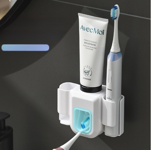 Daugiakomponentinis sieninis rinkinys su automatišku dantų pastos išspaudikliu ir šepetėlių laikikliu, be gręžimo