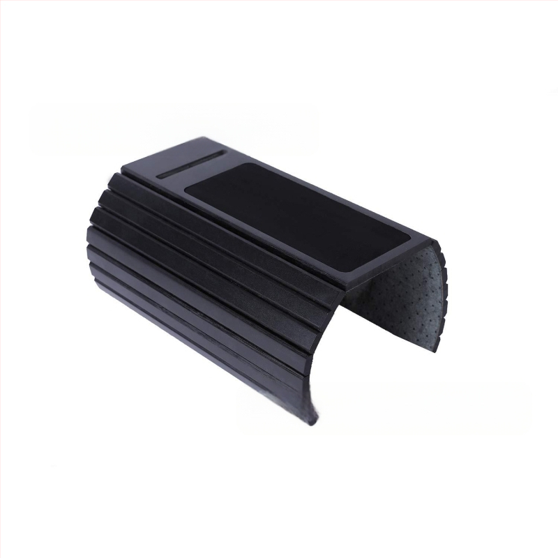 Medinė sofos atramos dėklas, sulankstomas ir lankstus, tinkamas gėrimams, užkandžiams ir telefonui