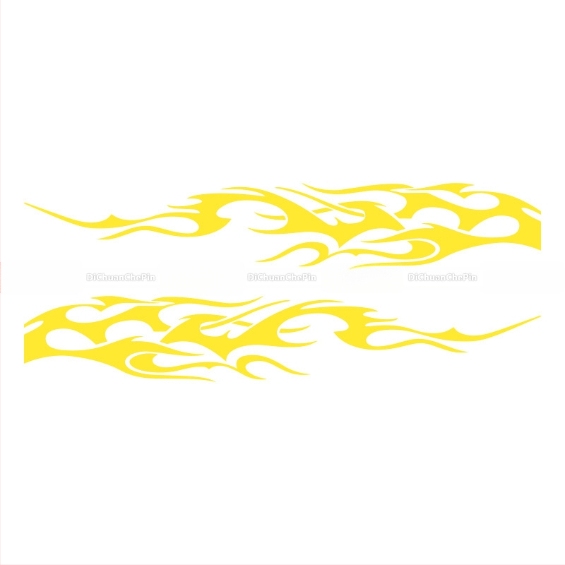 Kasusi automašīnas korpusa uzlīme – līmējoša, ģeometrisks liesmas motīvs, dekorācijai uz visas sānu puses