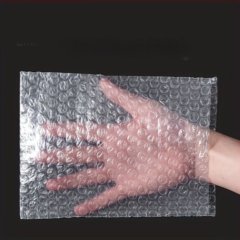 Двуслоен прозрачен балонен филм за опаковки; PE материал, удебелен двустранен филм; балонна обвивка включена; без печат на лого