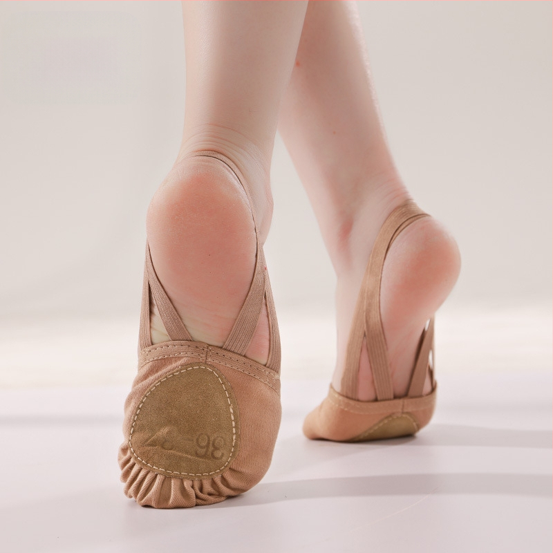 Iron Arrow Pieaugušo Deju Kurpes - Mīksta Zole, Elpojošas un Vieglas, Zoles No Govju Ādas, Augšdaļa No Kokvilnas Auduma, Baletam un Mūsdienu Dejām