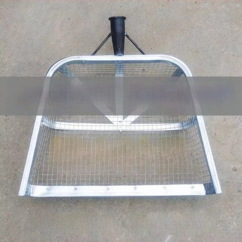 Kita prekė – Žemės ūkio sietas su didelėmis skylėmis, storintas filtras grūdų atskyrimui