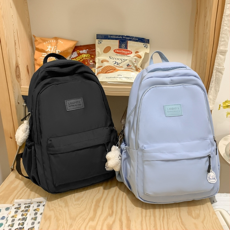 Νάιλον σχολική τσάντα με διαπνοή, αδιάβροχη, ελαφριά κατασκευή, καμπύλους ιμάντες ώμου και προστασία της σπονδυλικής στήλης