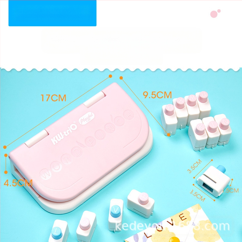 Μηχανή ανάγλυφης αποτύπωσης γραμμάτων με σετ 26 γραμμάτων (Μάρκα Kw-trio/Kedeyou; Μοντέλο YHJ-ZM Powder; Πάχος διάτρησης: 3; Αριθμός οπών: 4; Μέθοδος διάτρησης: Χειροκίνητη)