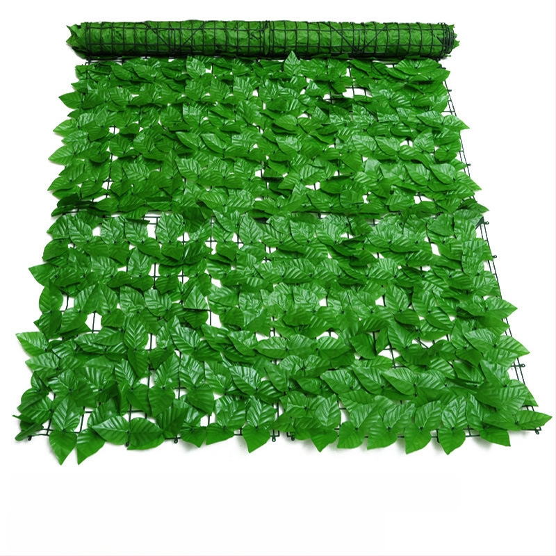 Mākslīgā augu siena un žogs ar plastmasas lapām un zīda ziediem — injekcijas veidota, šķirne: saldā kartupeļa lapas, āra kāzu un fotogrāfiju rekvizīti