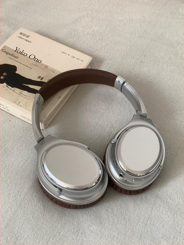 Bežične Bluetooth slušalice preko uha, sklopive, aktivna redukcija buke, visoka kvaliteta zvuka