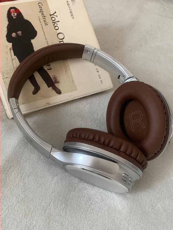 Bežične Bluetooth slušalice preko uha, sklopive, aktivna redukcija buke, visoka kvaliteta zvuka