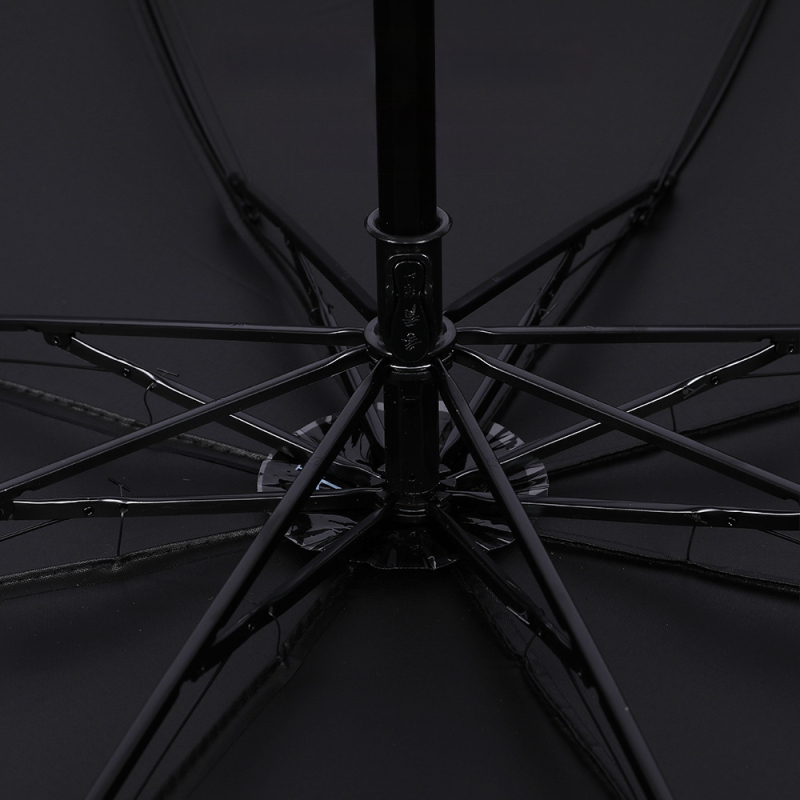Trīsdaļīgs lietussargs ar satīna 190T audumu, tērauda ribas un stienis, plastmasas rokturis, UV aizsardzība UPF > 50