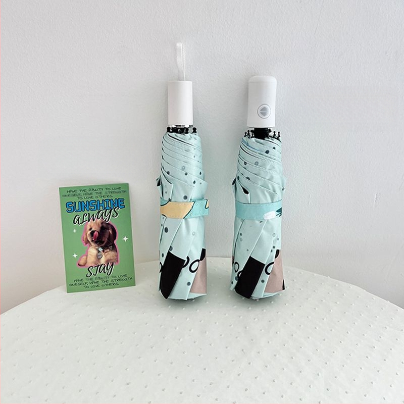 Pilnai automatinei lietaus ir saulės skėtis, sulankstomas, dviejų naudojimo, trijų dalių dizainas (Audinio medžiaga: Impact Fabric; Audinio danga: Black Glue; Rėmas: Geležis; Rankena: Geležis; Centro stulpas: Geležis)