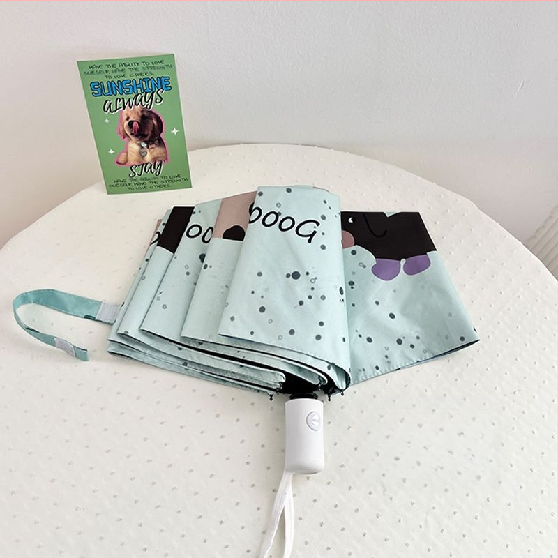 Pilnai automatinei lietaus ir saulės skėtis, sulankstomas, dviejų naudojimo, trijų dalių dizainas (Audinio medžiaga: Impact Fabric; Audinio danga: Black Glue; Rėmas: Geležis; Rankena: Geležis; Centro stulpas: Geležis)