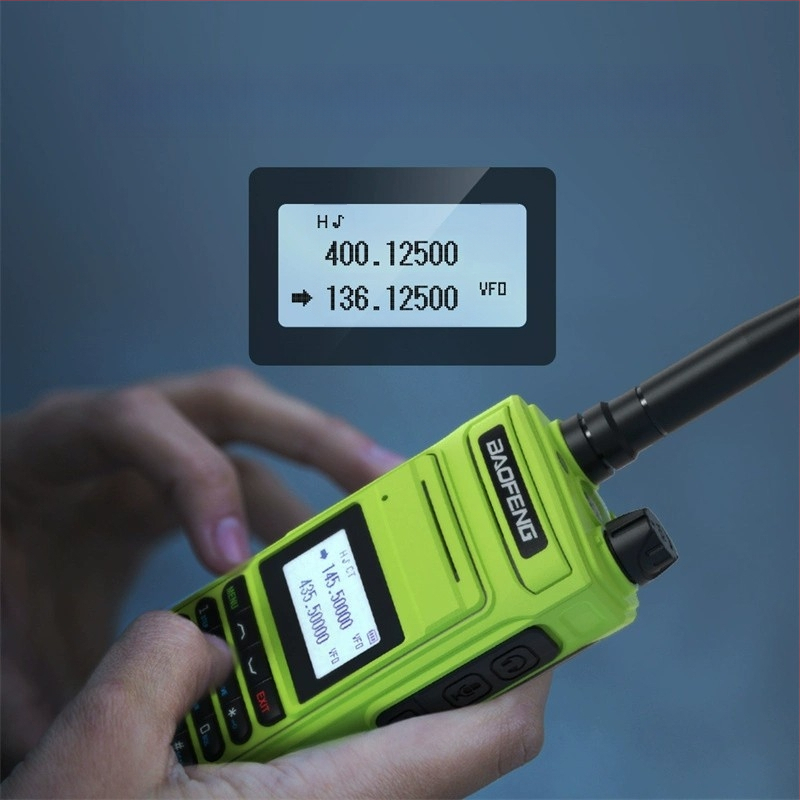 Baofeng P15UV φορητό θαλάσσιο ραδιόφωνο, αδιάβροχο, μπαταρία 8000mAh, οθόνη, εμβέλεια 1,5–3 χλμ