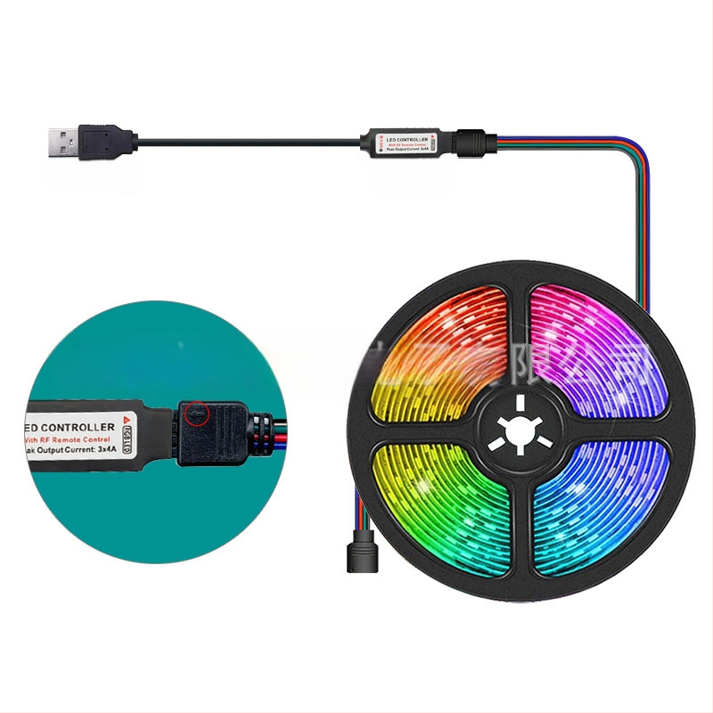 RGB LED juostelė su 30 LED 5050, įėjimo įtampa 5V, 24 mygtukų nuotolinio valdymo pultas ir Bluetooth programos valdymas, 120° spindulys