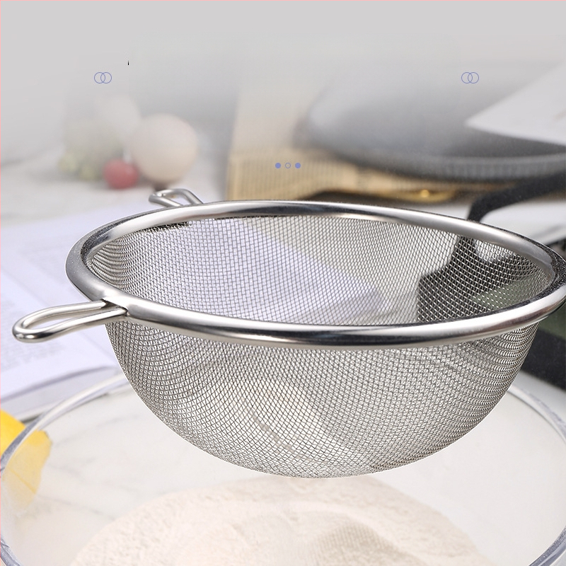 Nerūsējošā tērauda fritēšanas lāpsta ar koka rokturi, divgalvu konstrukcija, pretslīdēšana, aizsardzība pret apdegumiem