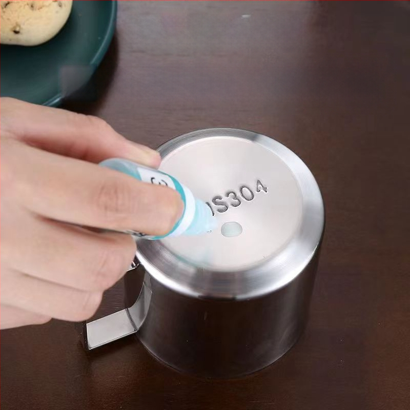Trys kavos puodelių rinkinys iš 304 nerūdijančio plieno, dvigubos sienos izoliacija, su šaukštų padėklu, biurui ar kavinėms