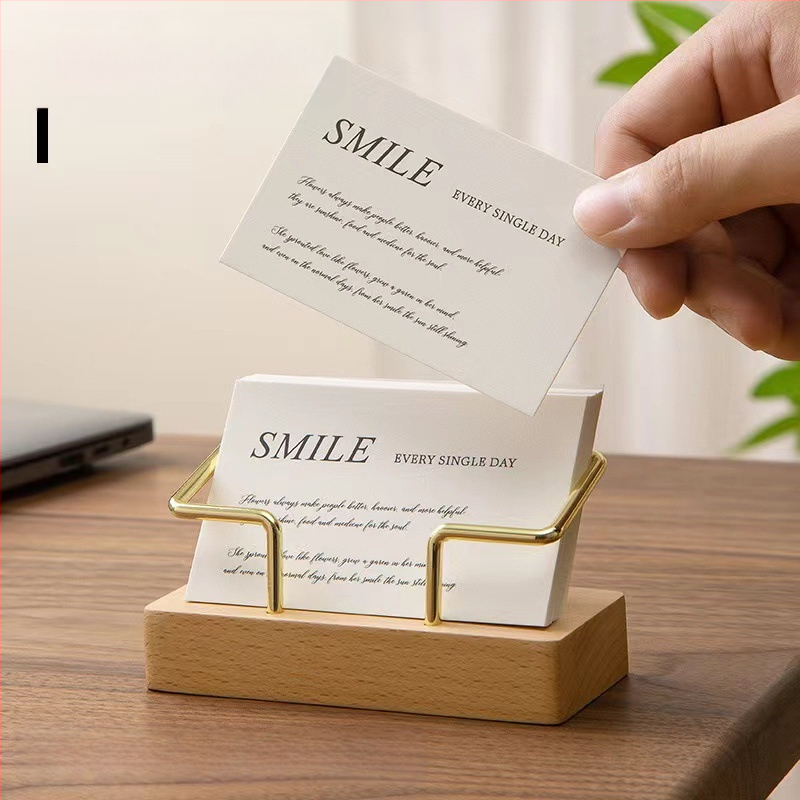 Θήκη επαγγελματικών καρτών από καρυδιά και οξιά, μονοεπίπεδη, γεωμετρικός σχεδιασμός, μοντέλο 20240521, χωρητικότητα 72 καρτών