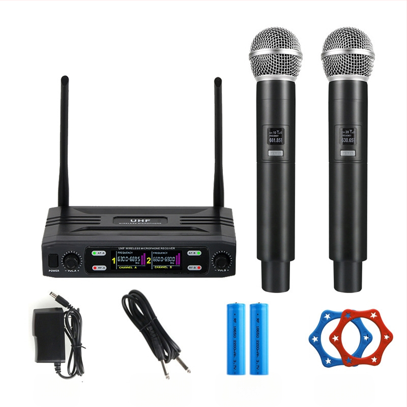 Οικιακό μικρόφωνο KTV Karaoke με LED οθόνη και ενισχυτή; εύρος απόκρισης συχνότητας 100 Hz–20 kHz; SNR ≥60 dB; ισχύς εξόδου 5 W; αποσπώμενη μπαταρία 800–1000 mAh