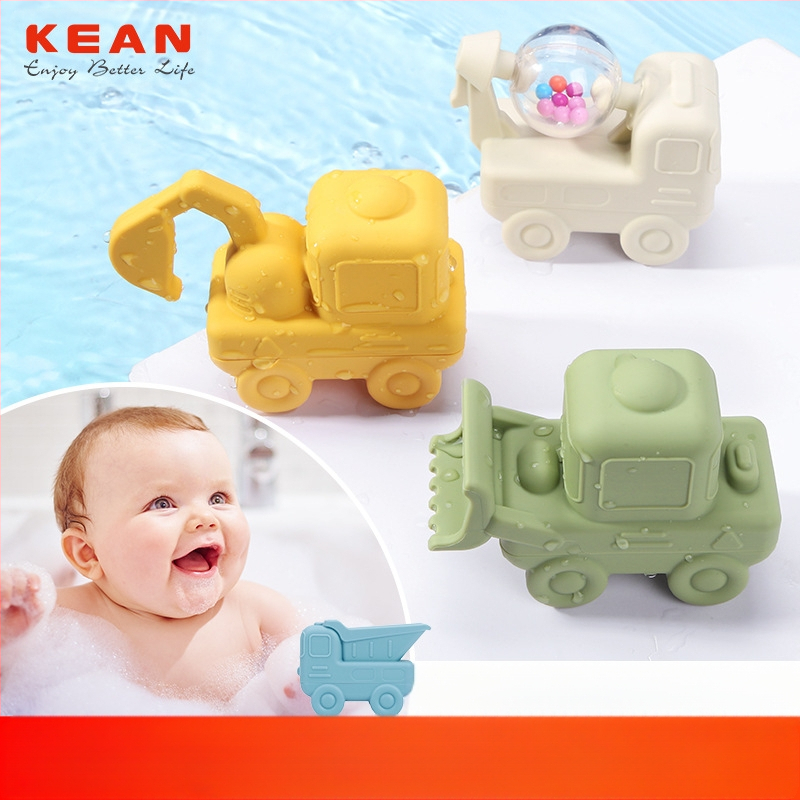 Силиконова играчка за къпане – инженерно превозно средство с пръскане на вода, плаващ автомобил за деца 0–2 г