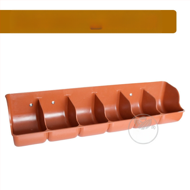 Πλαστική ταϊστρα για γουρουνάκια με πολλαπτές οπές, παχύτερης κατασκευής