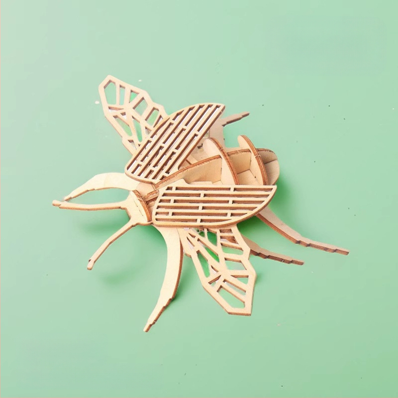 Koka 3D puzle bērniem ar kukaiņu tēmu — DIY komplekts, izglītojoša rotaļa vecumā 4–6 gadi, pielāgojama