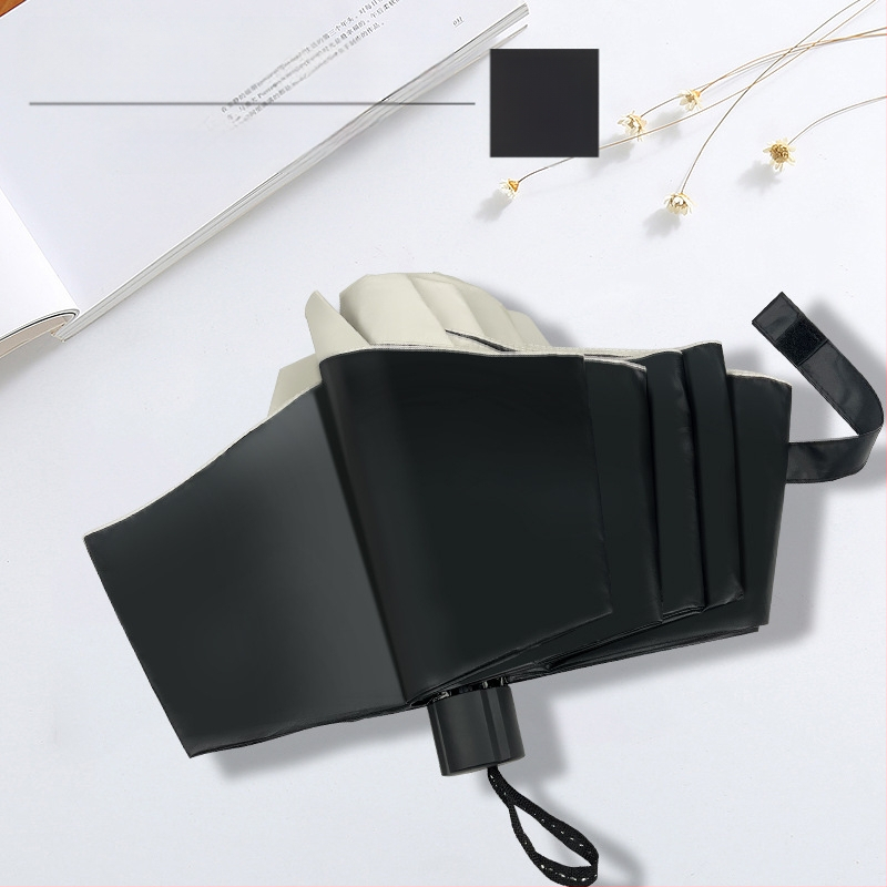 Saules lietussargs, rāmis ar 8 ribām, šķiedru ribas, centrālā stienis no dzelzs, manuālā atvēršana-slēgšana, UV aizsardzība UPF > 50