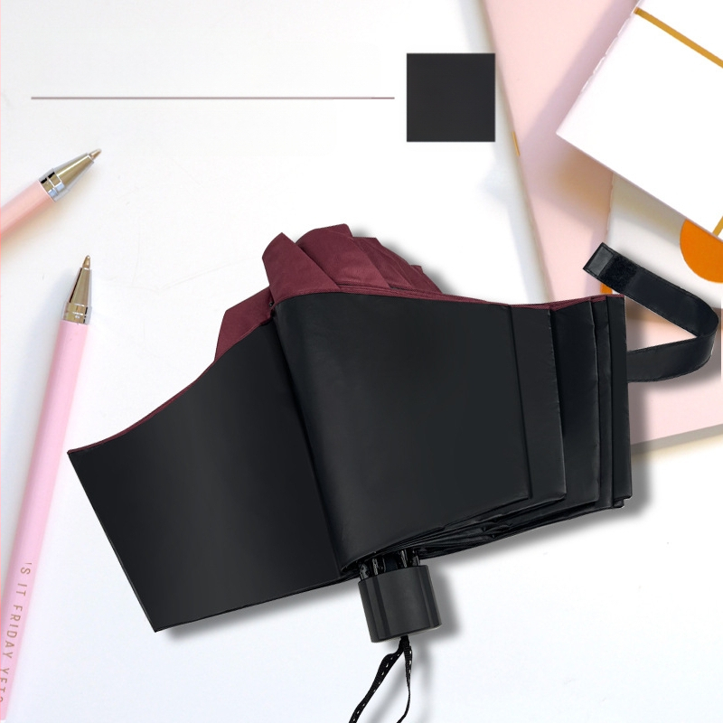 Saules lietussargs, rāmis ar 8 ribām, šķiedru ribas, centrālā stienis no dzelzs, manuālā atvēršana-slēgšana, UV aizsardzība UPF > 50