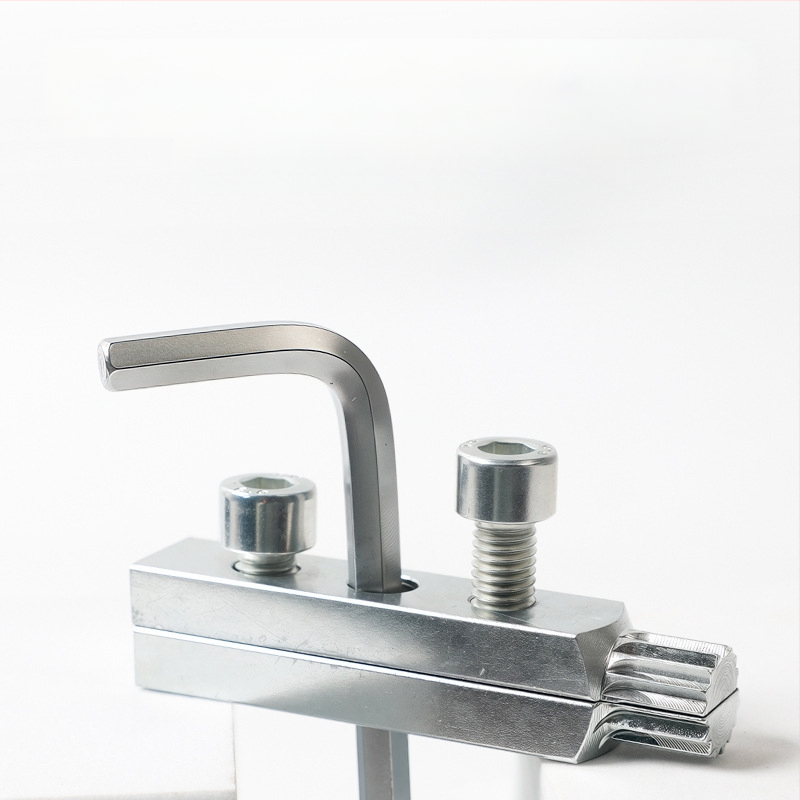 Dr. Giant Сплавна стомана – инструмент за изваждане на счупени винтове в ъглов кран и водопроводни тръби