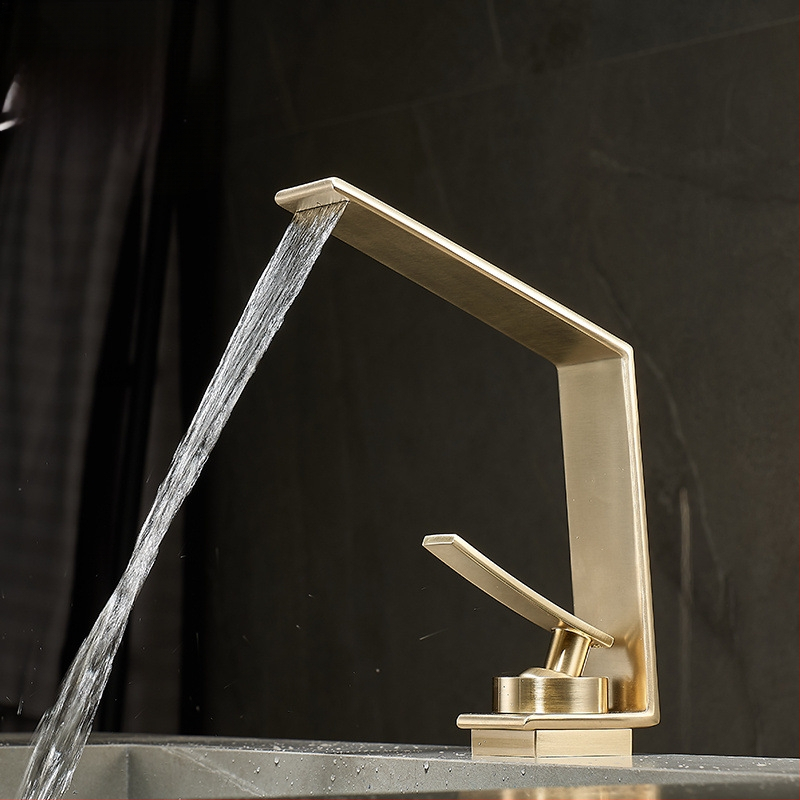 Robinet chiuvetă baie, montaj sub blat, apă caldă și rece, corp din cupru, cartuș ceramic, mâner de ridicare