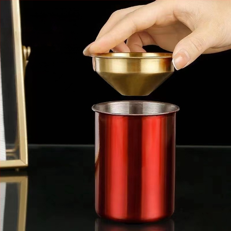 Nerūsējošā tērauda pepeljārs ar vāciņu – mājām un birojam, novērš pelnu izkliedi