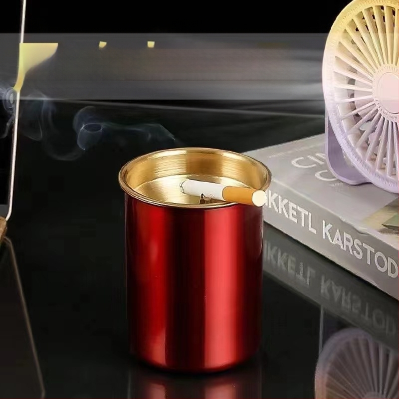 Nerūsējošā tērauda pepeljārs ar vāciņu – mājām un birojam, novērš pelnu izkliedi