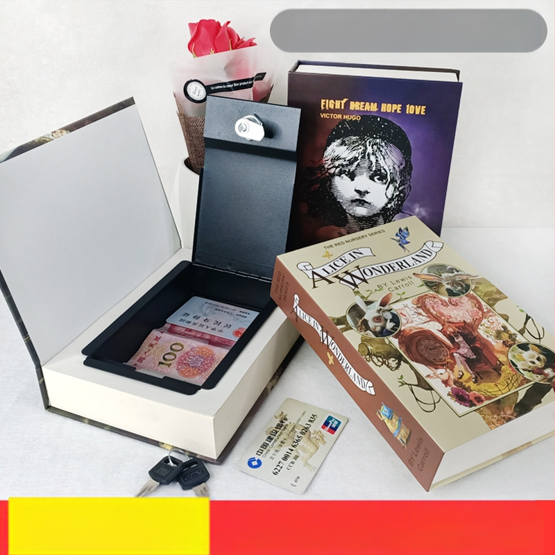 Seif metal în formă de carte cu lacăt (Material: metal; Ambalaj: blister; Importat: Nu)