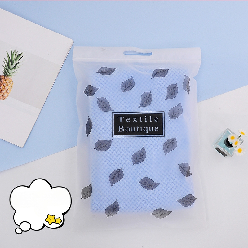 Πετσέτα μπάνιου από κοραλλό φλίς με μοτίβο κυψέλης-ανανά, 200–300 γρ, νήματα 32s, ραφή με άκρη-γκράν