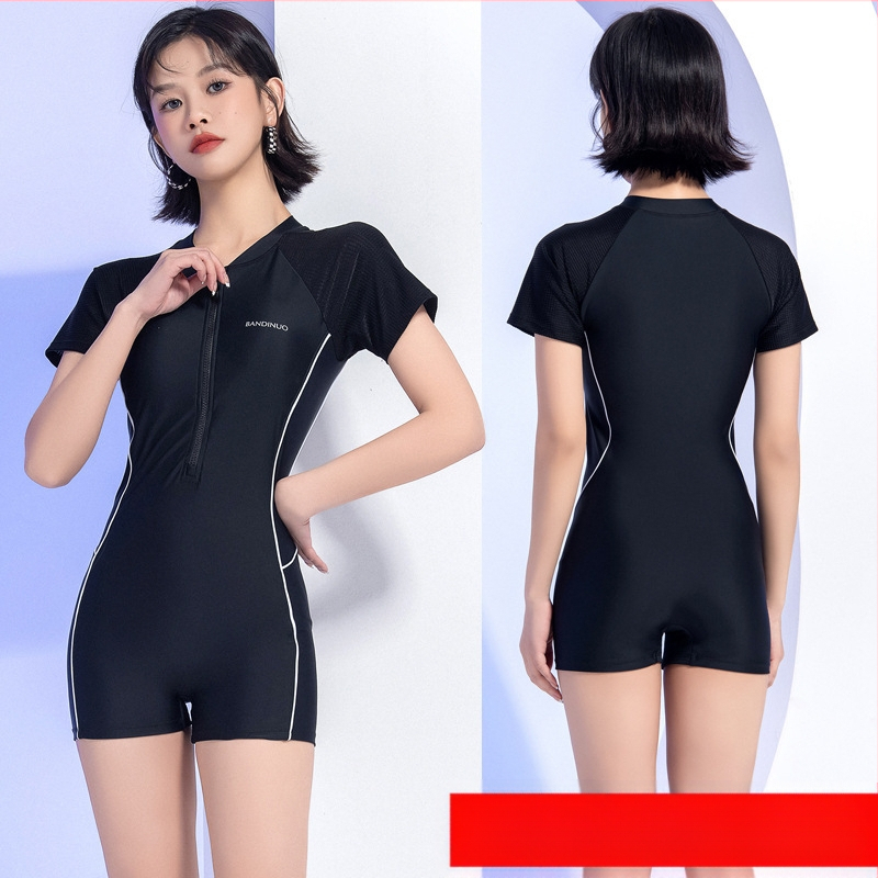 Γυναικείο ολόσωμο μαγιό με επένδυση στήθους, νάιλον 82%, φόδρα πολυεστερικό 95%, βάρος υφάσματος 200 g/m², κοντά μανίκια