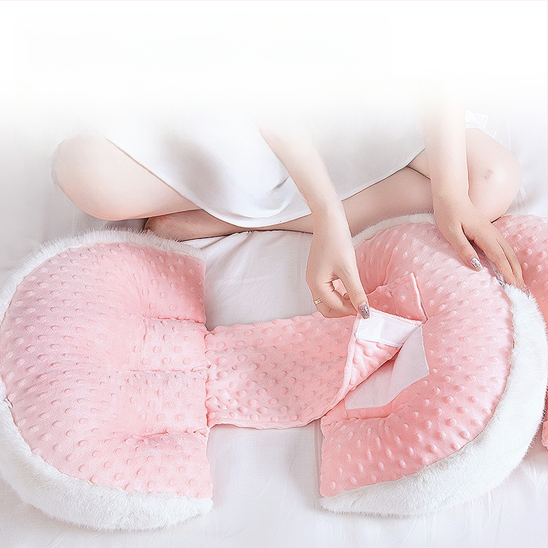 U-veida grūtnieču spilvens – atbalsts viduklim un vēderam, pildījums no poliestera šķiedras, vāciņš no ķīmiskām šķiedrām, pielāgojams