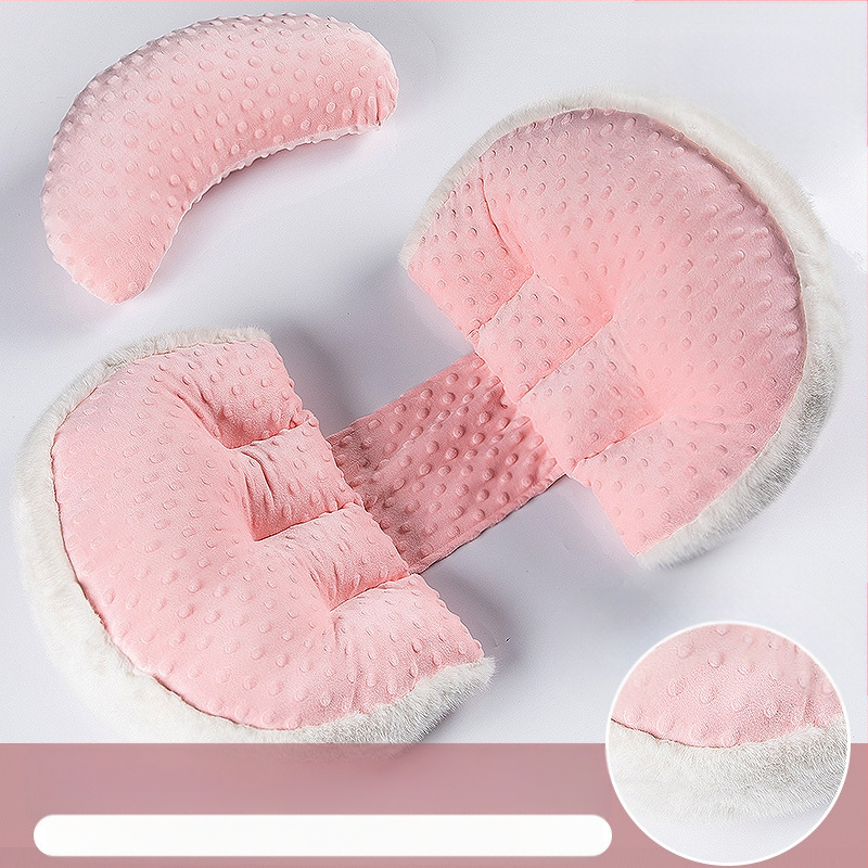 U-veida grūtnieču spilvens – atbalsts viduklim un vēderam, pildījums no poliestera šķiedras, vāciņš no ķīmiskām šķiedrām, pielāgojams