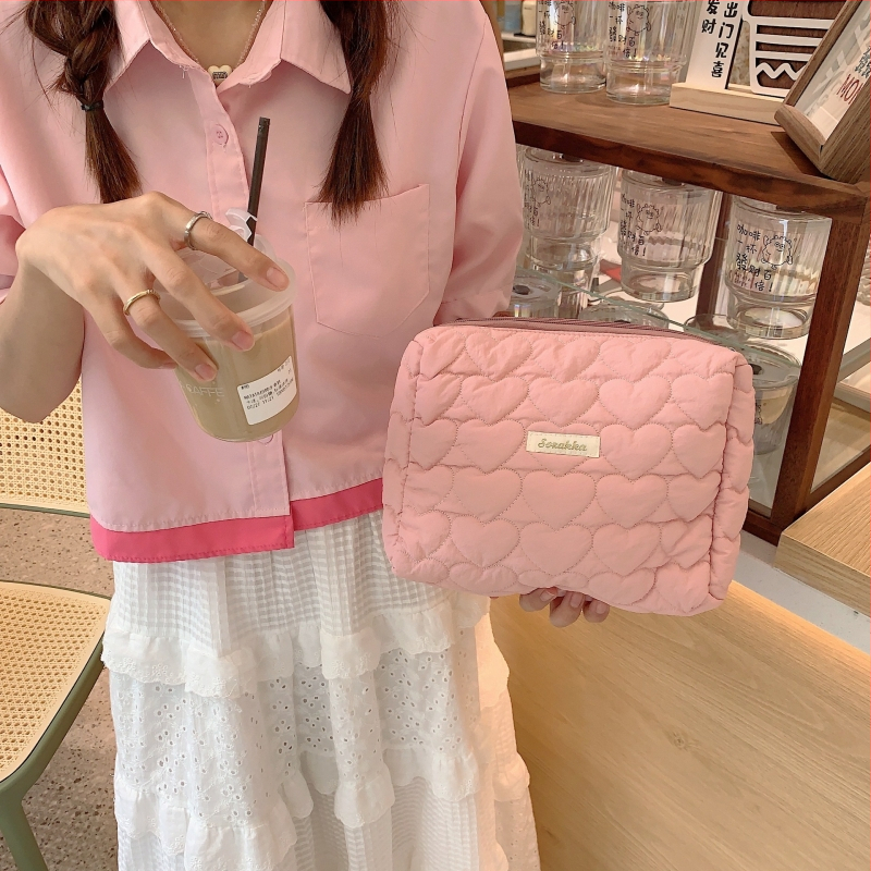 Kozmetička torbica, prešivana, stil clutch, horizontalni kvadratni oblik, zatvarač, poplina podstava